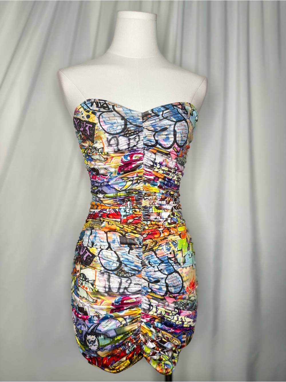 Fashion Nova Strapless Graffiti Print Ruched Mini Dress (1461)